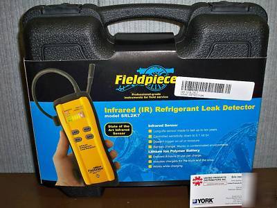 Fieldpiece SRL2K7 refrigerant leak detector
