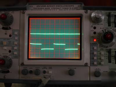 Tektronix 465M (usm-425) portable oscilloscope