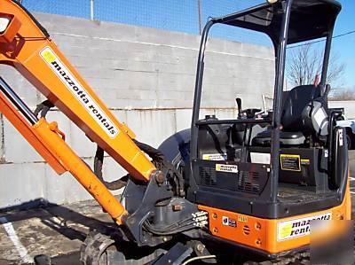 Hitachi zaxis 50U-2 excavator backhoe