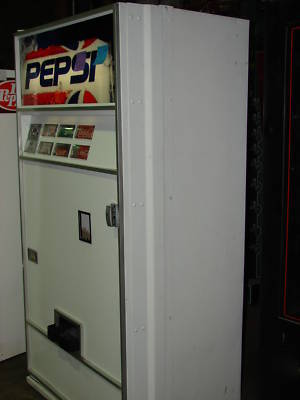 Pepsi DN360 dixie narco / antique soda machine -clean 