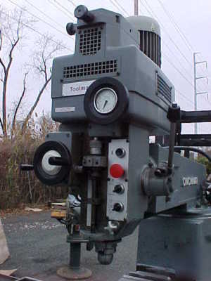 Cincinnati toolmaster milling machine 40 taper tooling