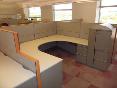 **knoll-reff modular workstation** used