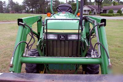 2001 john deere 790 4X4 with loader and equipment