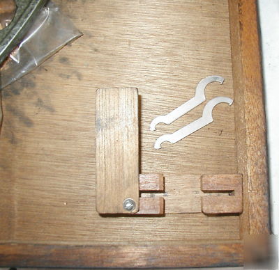 Mitutoyo 15-16 inch micrometer. with case.
