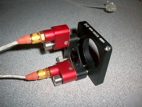 New focus motorized mirror mount + picomotors + cables 