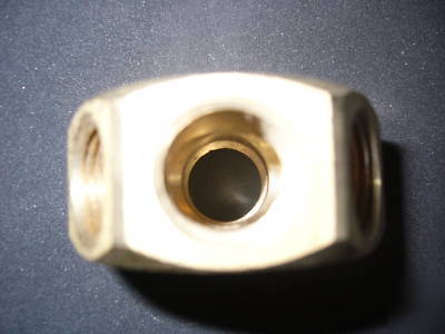Senco flat hex manifold PC1137 