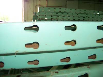Large lot warehouse pallet racking beams 