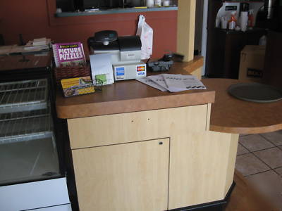 Retail or restaurant checkout counter