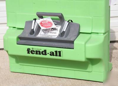 Sperian fend all 1000 emergency eye wash station 