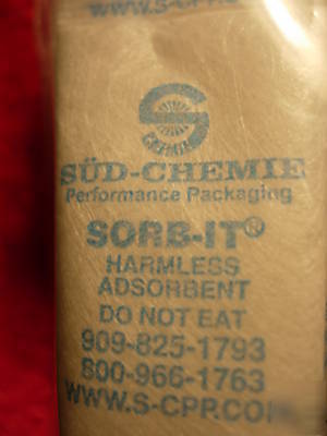 25 sorb-itÂ® 5 gm desiccant silica gel w/humidity card 