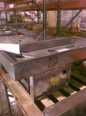 Atlas wcm-4 refrigerated drop in cold pan, (used)