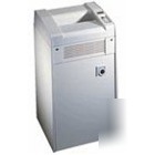 Dahle 20630EC level 5 cross cut office paper shredder