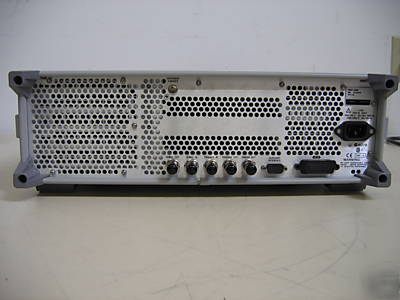 Hp / agilent E4426B signal generator 250 khz - 4 ghz