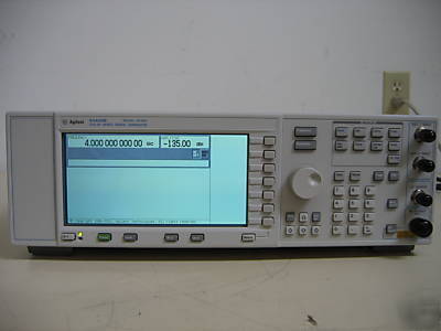 Hp / agilent E4426B signal generator 250 khz - 4 ghz