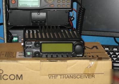 Icom ic-2200H d-star radio complete with ut-115