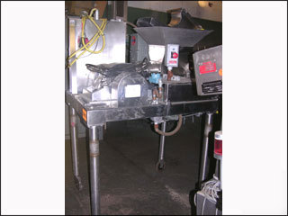 DASO6 fitzmill, s/s, screw feed, 10 hp 