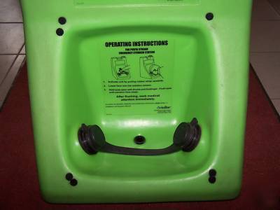Fendall porta stream 15 emergancy eye wash station 
