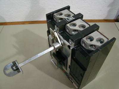 Ge tjk TJK636600 600 a 600 v panelboard breaker adj tri