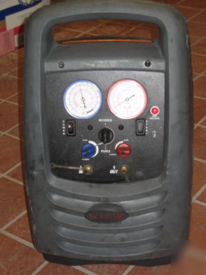 Robinair high press. refrigerant recovery machine vgc 