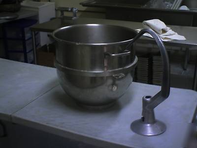  60 quart hobart dough mixer with bowl and hook