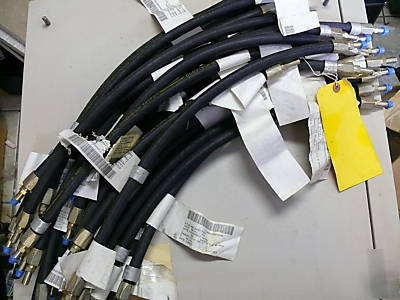 Air hoses- lot of 31, 24