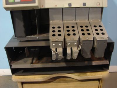 Brandt/bruns 955/957 coin counter on two drawer cart