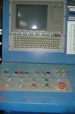 Extech xt-2000 multi axis mill for machining extrusions
