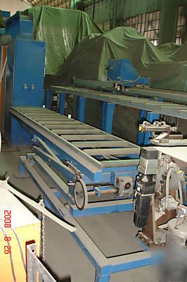 Extech xt-2000 multi axis mill for machining extrusions