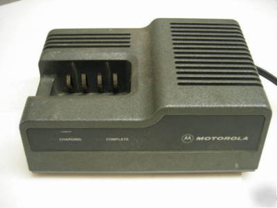 Motorola HT600 MT1000 P200 rapid charger NTN4633C