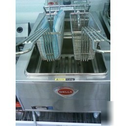 New wells 15LB 220V counter top deep fryer f-49