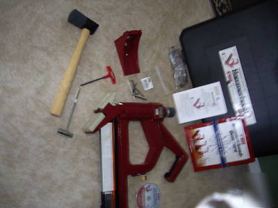 421 porta-nails hammerhead 2 pneumatic floor nailer