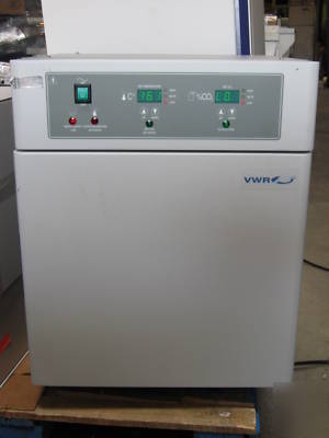 Sheldon water-jacketed mini CO2 incubator w/ shelves