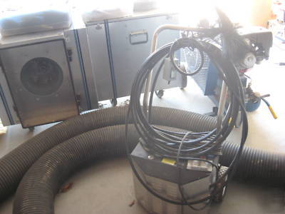 Duct cleaning machine only used for 8 hrs. 