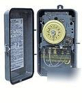 New intermatic T173 24 hour dial mechanical time switch 