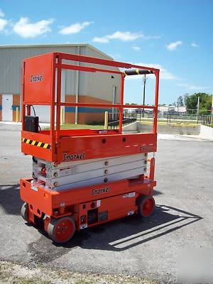 New snorkel S1930 scissor lift 25' working height,brand 