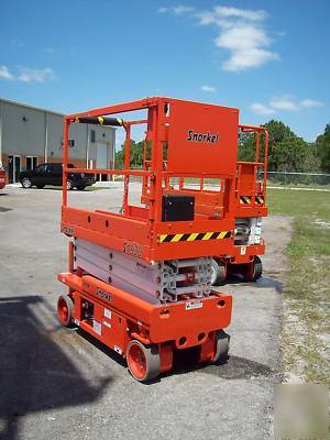 New snorkel S1930 scissor lift 25' working height,brand 