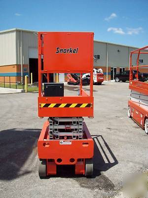 New snorkel S1930 scissor lift 25' working height,brand 