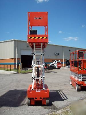 New snorkel S1930 scissor lift 25' working height,brand 