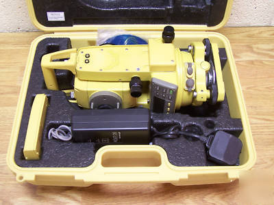 Topcon GTS226 total station - surveying equipment