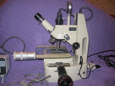 Unitron universal measuring microscope model #16102