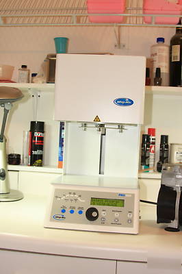 Whip mix pro 100 with vacuum pump
