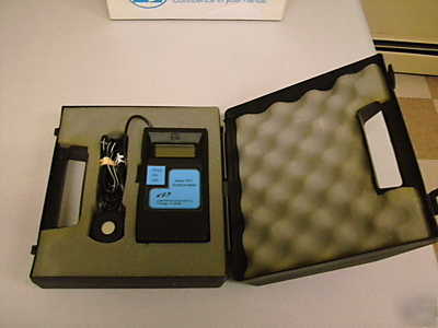 Cole parmer series 9811 digital radiometer for uv 365NM