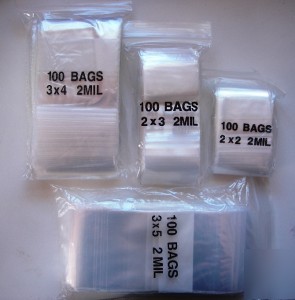 400 assorted size plastic ziplock bags-w/ white block