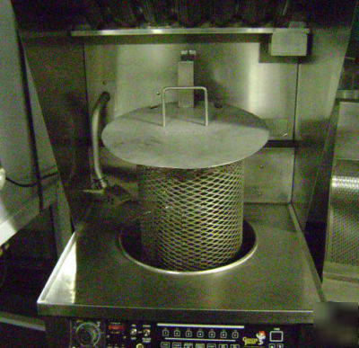 Giles ventless electric fryer MGF40VH