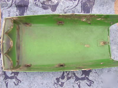 John deere tractor hood 322,332,318,316