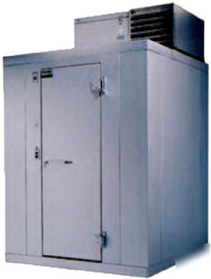 Kolpak 8' x 8' x 7'6'' walk in freezer w/ drop in comp.