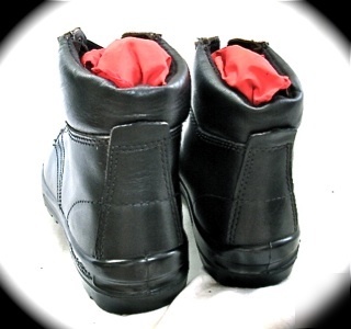 New blundstone safety boots sps 336 brand size 5