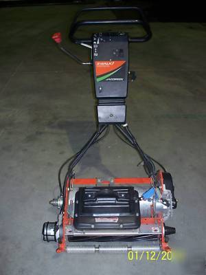 New jacobsen e walk greens mower