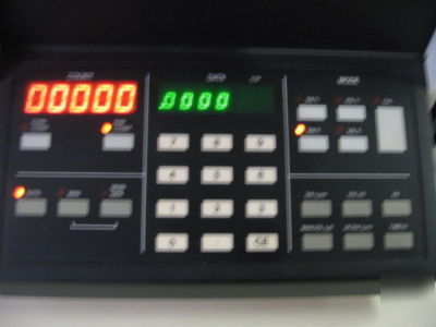 Coulter counter zm + sampling stand + channelyzer + x-y