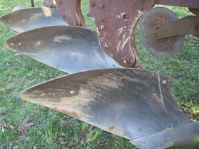 3 bottom john deere garden plow